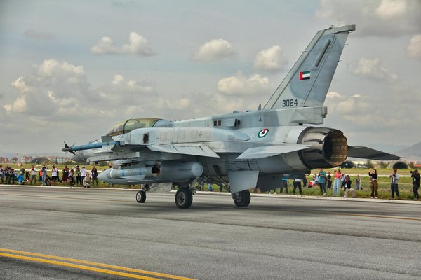 Établir un tarif juste pour vos extensions de cils : nos conseils